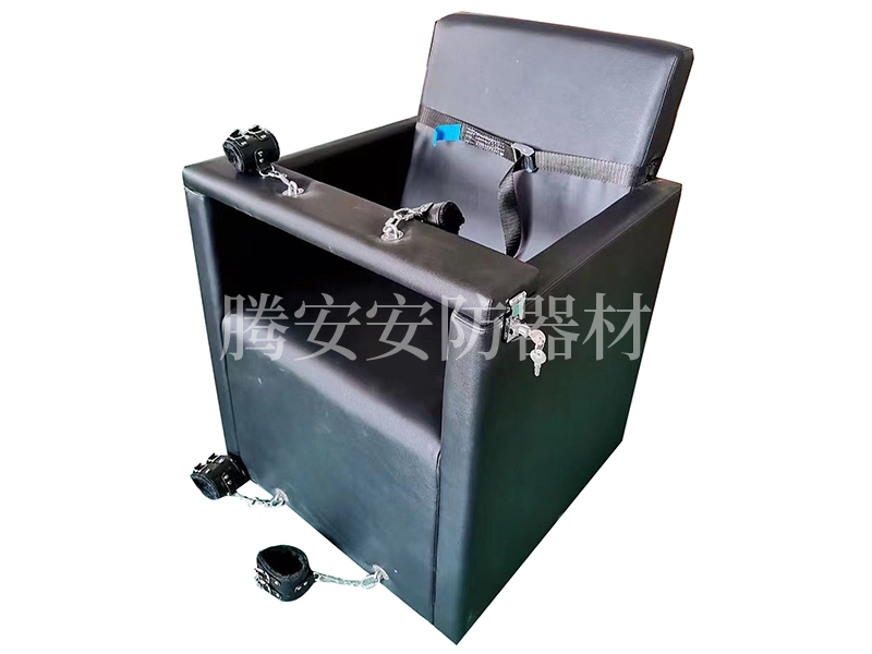 犯人軟包審訊椅與平常的沙發(fā)椅子是一樣的嗎？